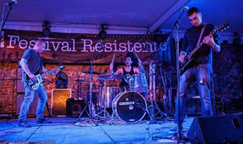 IL FESTIVAL RESISTENTE